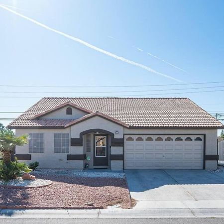 Modern Home! Pool & Jacuzzi Las Vegas Exterior photo