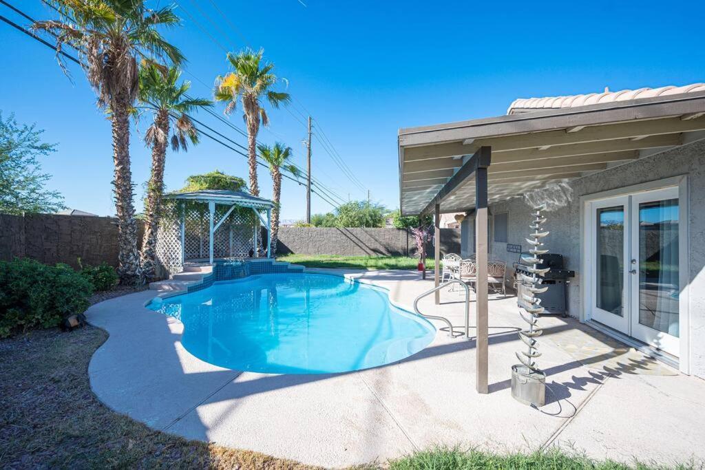 Modern Home! Pool & Jacuzzi Las Vegas Exterior photo